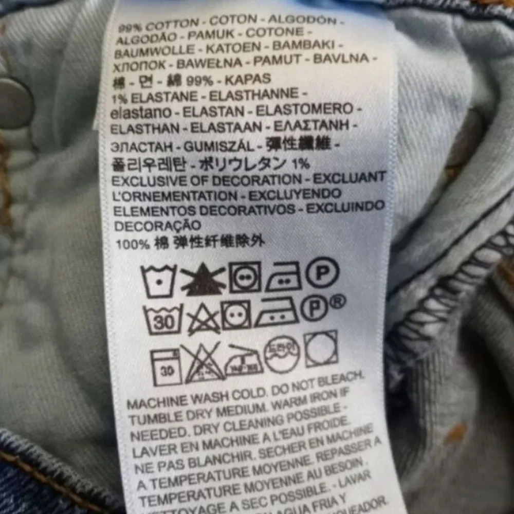Levis levi 502